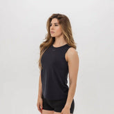 Women's Breakthrough Tank: Onyx Black