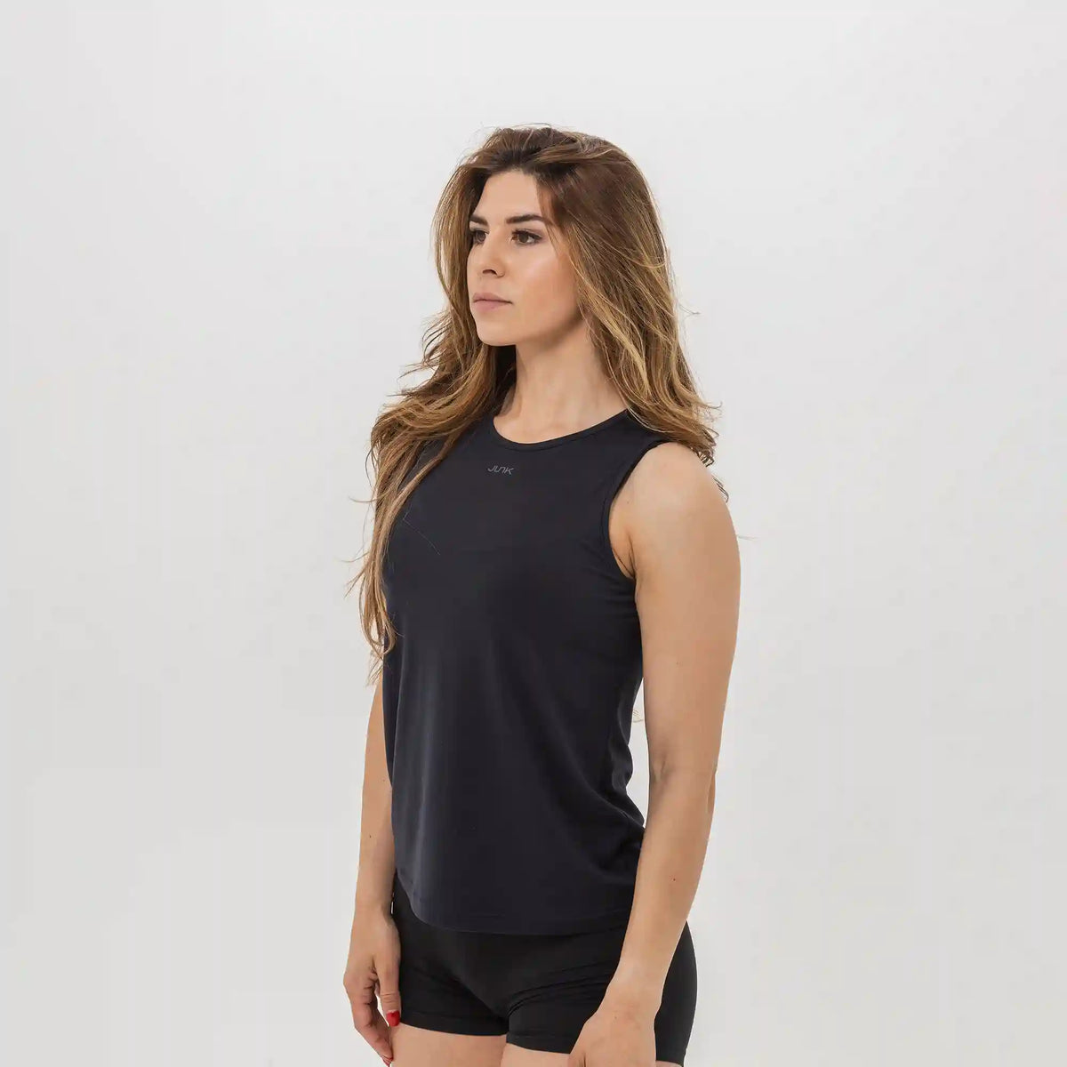 Women's Breakthrough Tank: Onyx Black